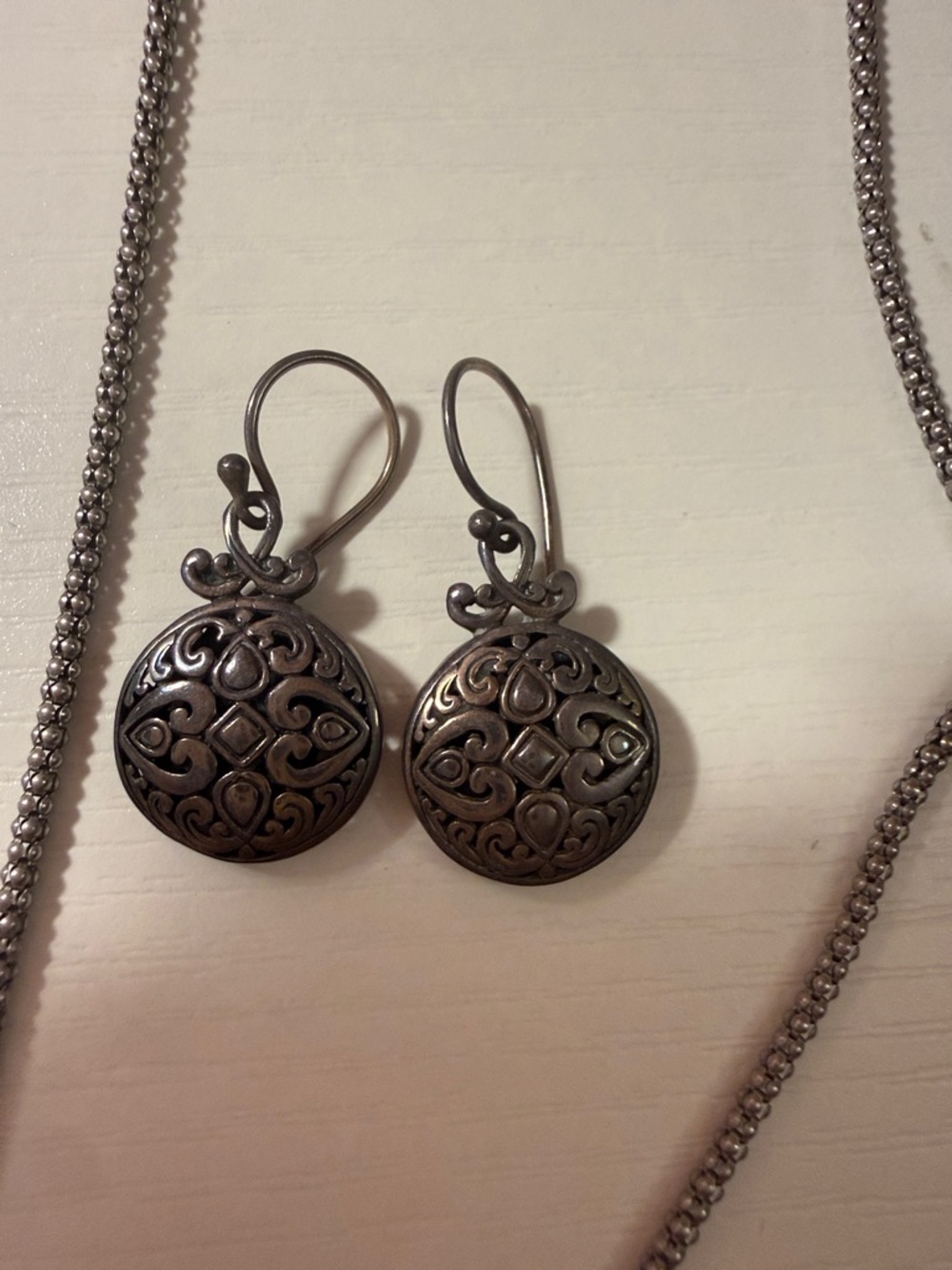 genuine 925 sterling filigree set of necklace, earrings, and ring - Picture 6 of 7
